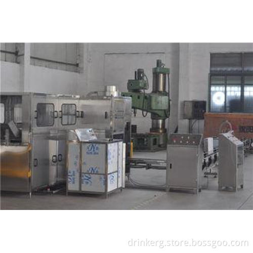 Full Automatic Drink Filling Machine for 3 / 5 Gallon Barre